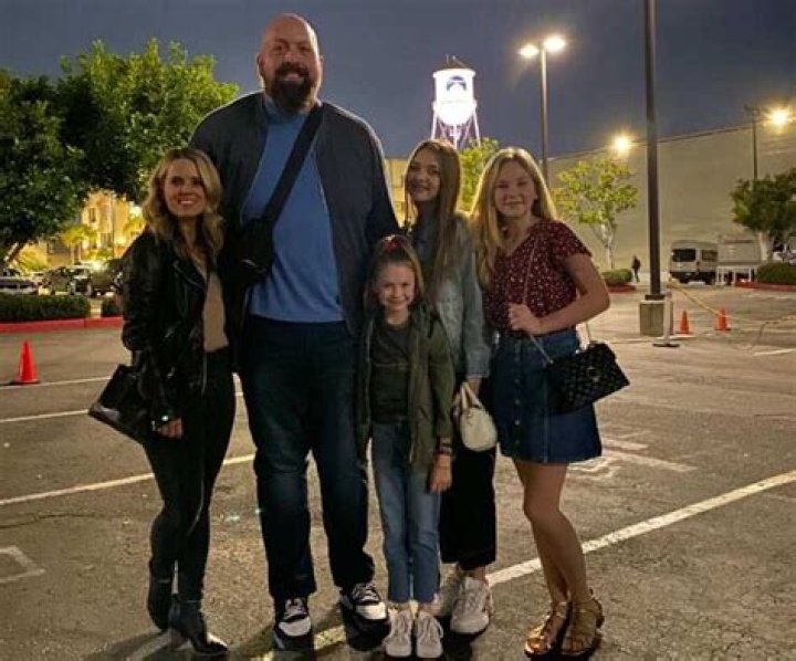 Bess Katramados- Age, Height, Net Worth, Husband, Career, Nationality