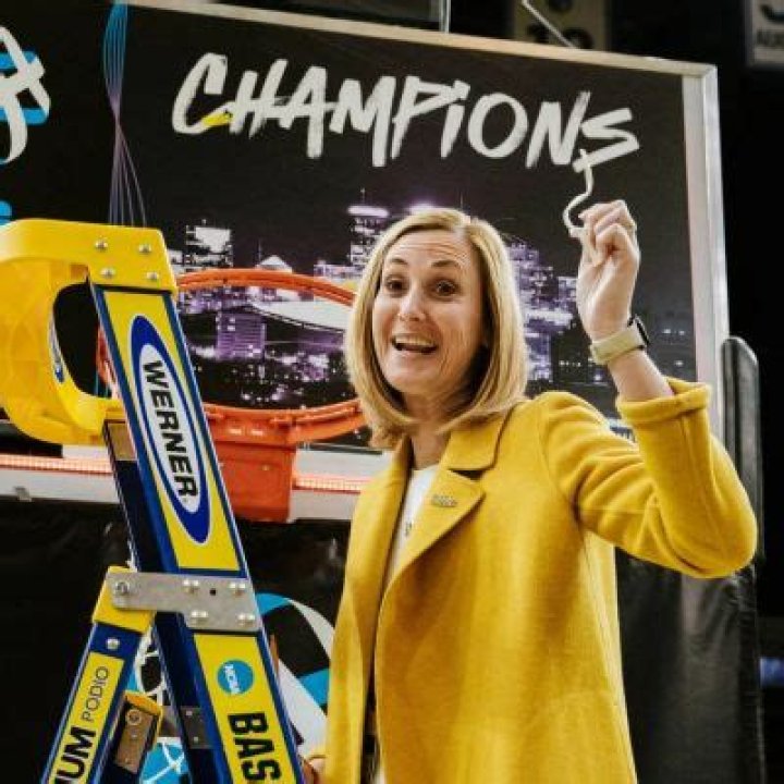 Beth Goetz Husband: Is She Married Or Dating Anyone? Relationship & Family