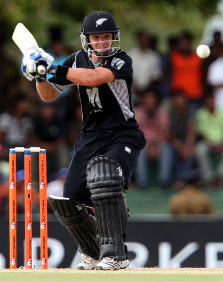 BJ Watling- Wiki, Age, Height, Wife, Net Worth, Ethnicity, Career