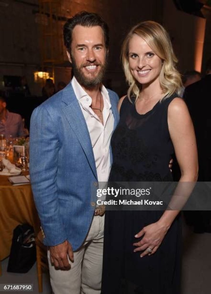 
What Caused Blake Mycoskie And Heather Lang’s Divorce?	