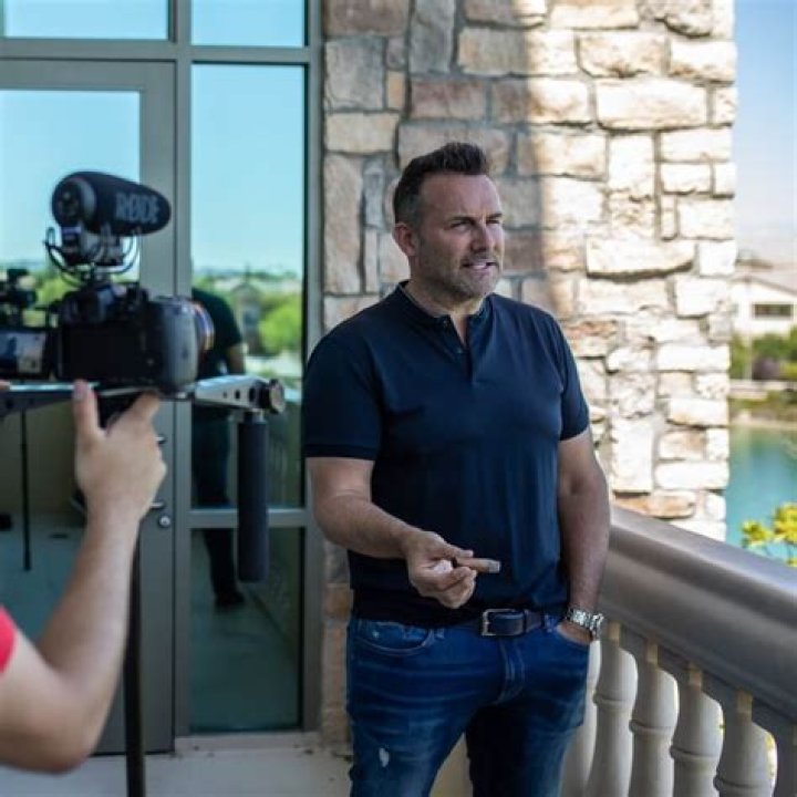 Brad Lea- Wiki, Age, Height, Net Worth, Wife, Ethnicity