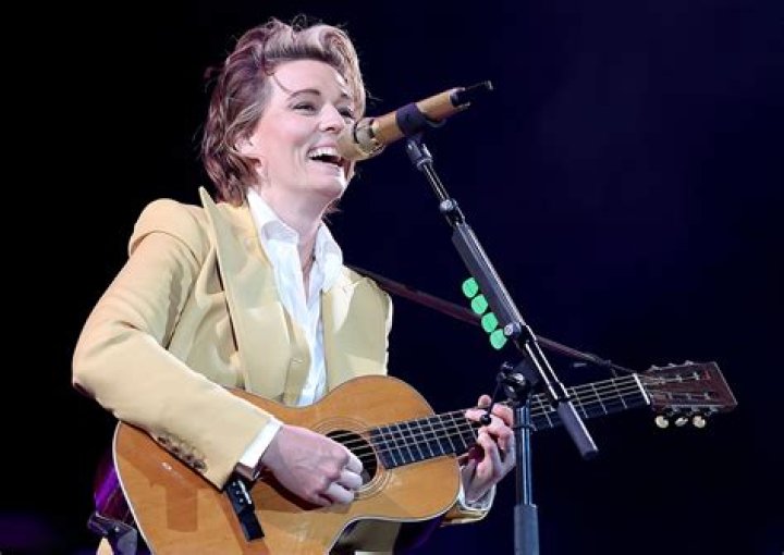 Brandi Carlile- Age, Net Worth, Height, Husband, Career, Ethnicity
