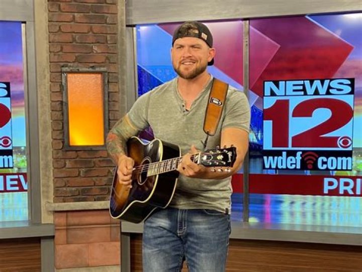 Brandon Davis- Wiki, Age, Height, Net Worth, Girlfriend, Ethnicity