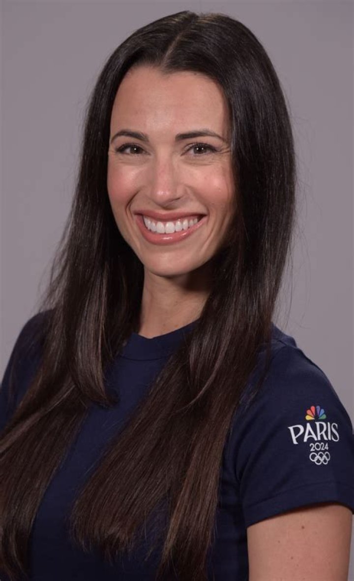 Britney Eurton- Age, Height, Boyfriend, Net Worth, Ethnicity