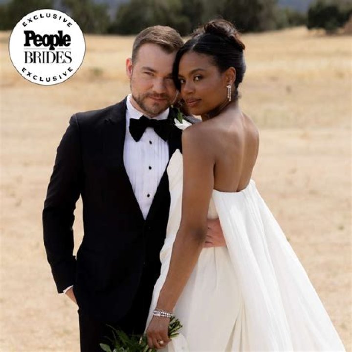 Britt Stewart- Bio, Age, Height, Net Worth, Boyfriend, Dating