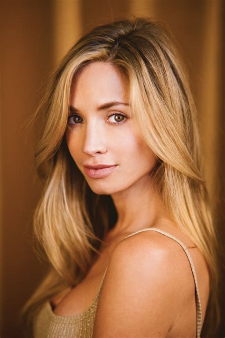 Who is Brooke Butler? Wiki, Age, Height, Net Worth, Boyfriend, Ethnicity, Career