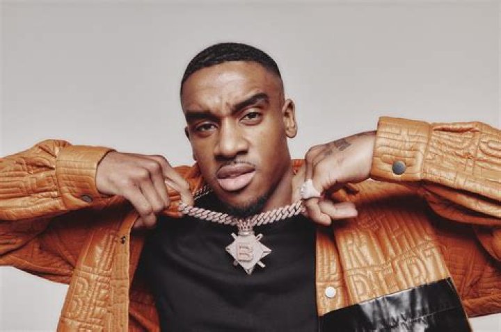 Bugzy Malone- Wiki, Age, Height, Net Worth, Girlfriend, Ethnicity