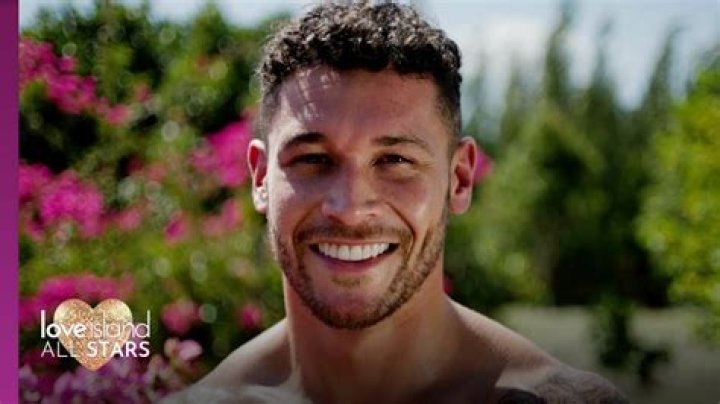 Callum Jones- Wiki, Age, Height, Net Worth, Girlfriend, Ethnicity