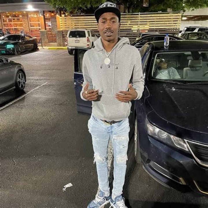 Cam Mack- Wiki, Age, Girlfriend, Ethnicity, Net Worth, Height, Career