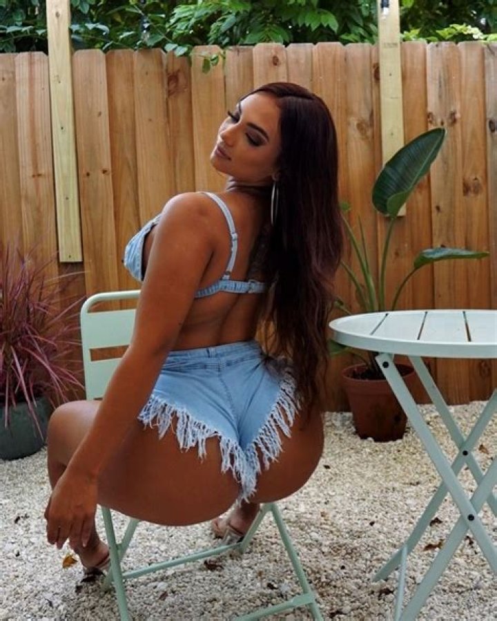 Camila Bernal- Age, Height, Boyfriend, Net Worth, Ethnicity
