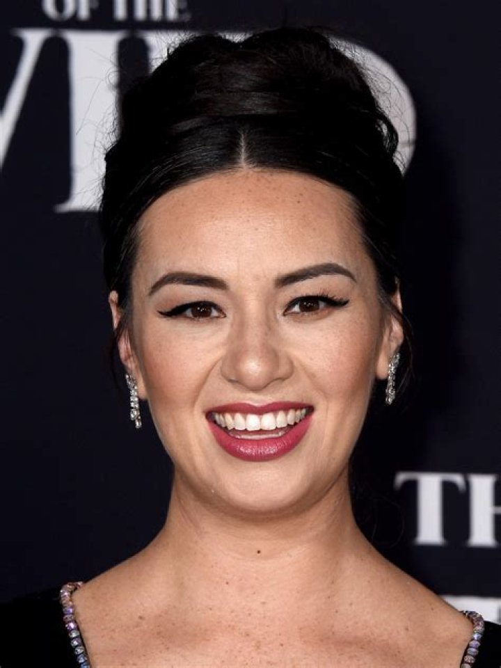 Cara Gee- Wiki, Age, Husband, Net Worth, Ethnicity, Career