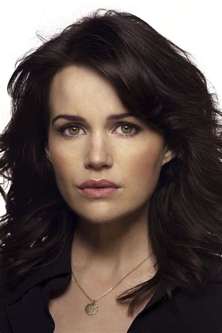 Carla Gugino- Bio, Wiki, Age, Height, Weight, Net Worth, Relationship