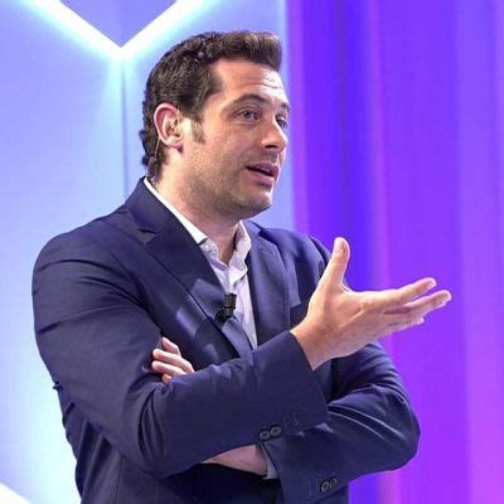 Carlos Cagigal Age: How Old Is He? Net Worth And Wiki