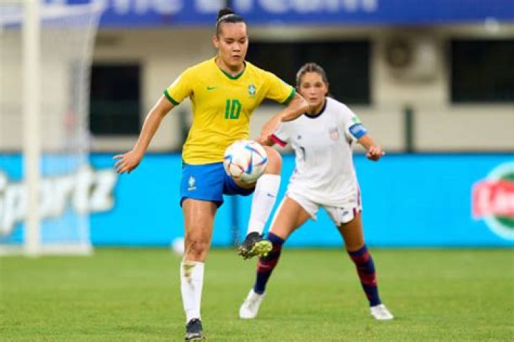 Carol Chaves- Wiki, Age, Height, Net Worth, Boyfriend, Ethnicity