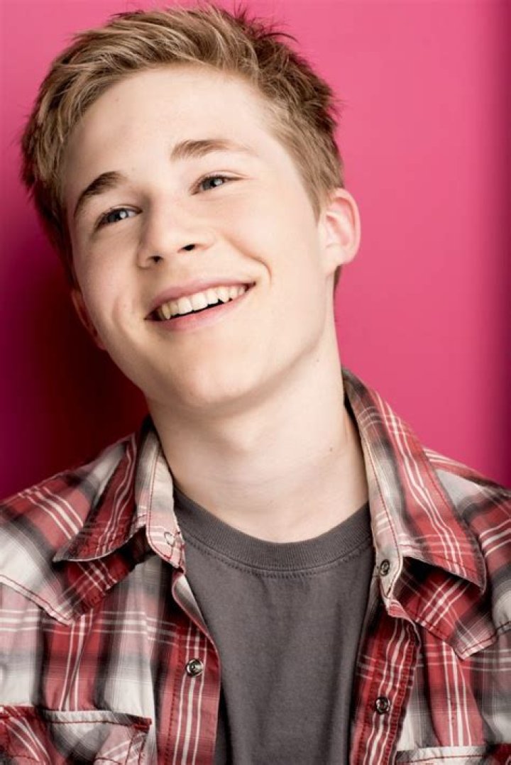 
Casey Simpson- Wiki, Bio, Age, Height, Net Worth, Boyfriend	