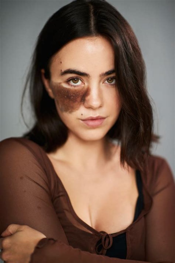 Cassandra Naud- Wiki, Age, Height, Net Worth, Boyfriend, Ethnicity