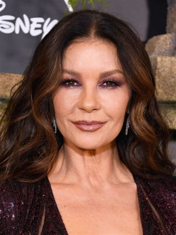 Catherine Zeta-Jones: Wiki, Biography, Age, Height, Net Worth, Husband