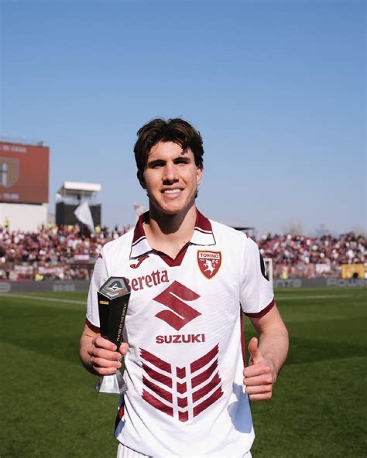 Cesare Casadei- Wiki, Biography, Age, Height, Net Worth, Girlfriend