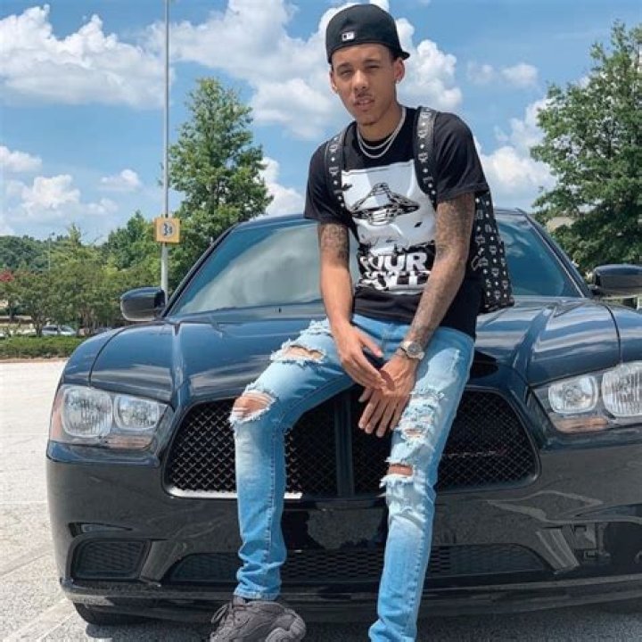 CeyNoLimit- Wiki, Age, Height, Net Worth, Girlfriend, Dating