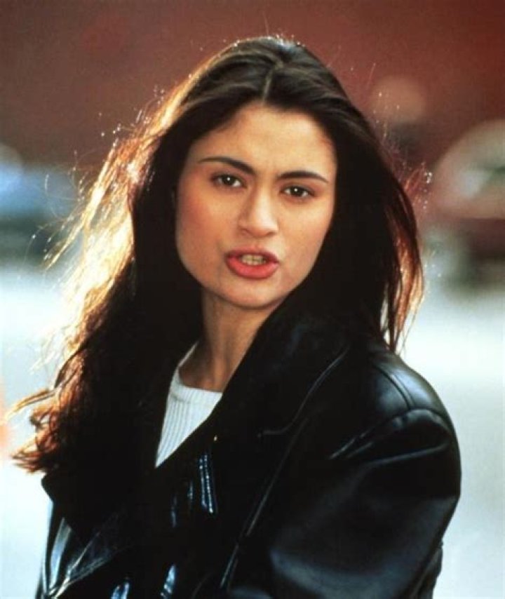 Charlotte Lewis- Wiki, Age, Height, Net Worth, Boyfriend, Ethnicity