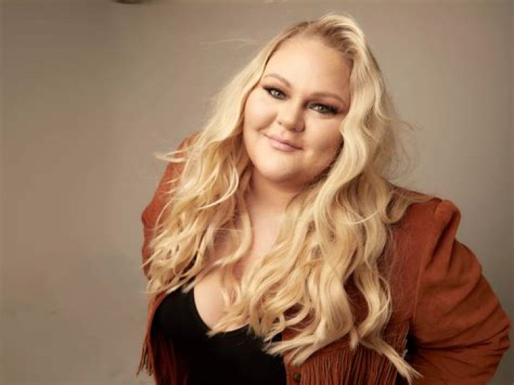 Chelcie Lynn- Wiki, Biography, Age, Height, Net Worth, Husband