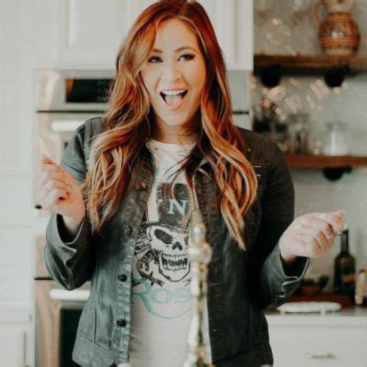 Chelsea Bain Was Introduced To Country Music By Her Mother