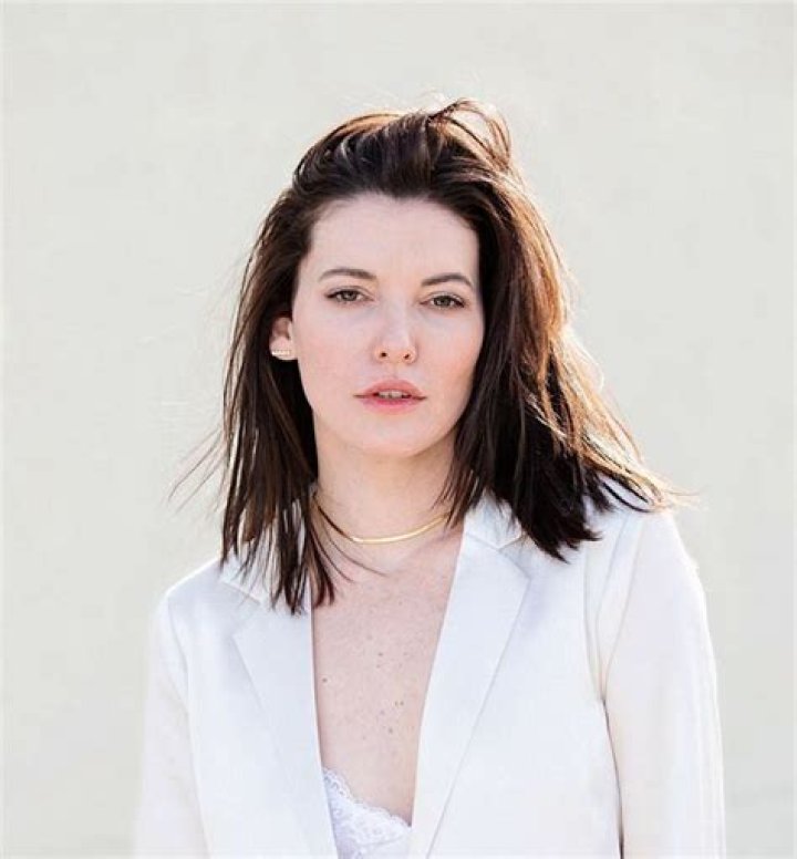 Chelsea Leigh Edmundson- Net Worth, Age, Ethnicity, Husband, Height, Career