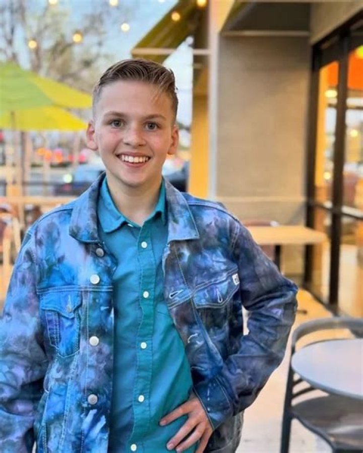 Chris FamilyFunPack- Net Worth, Bio, Age, Parents, Height, Ethnicity