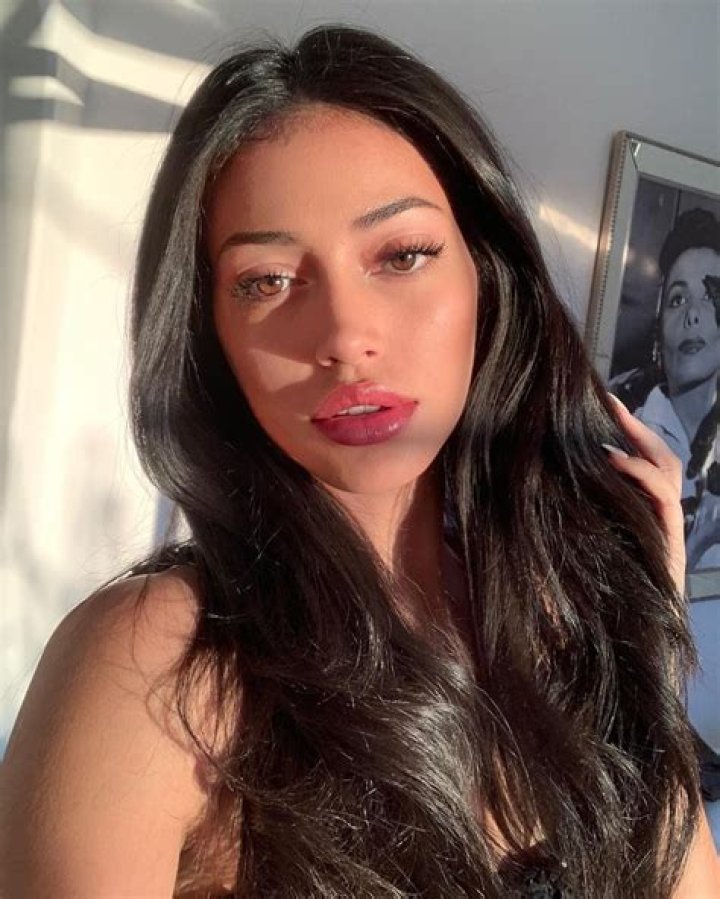 Cindy Kimberly- Net Worth, Age, Boyfriend, Height, Career, Nationality