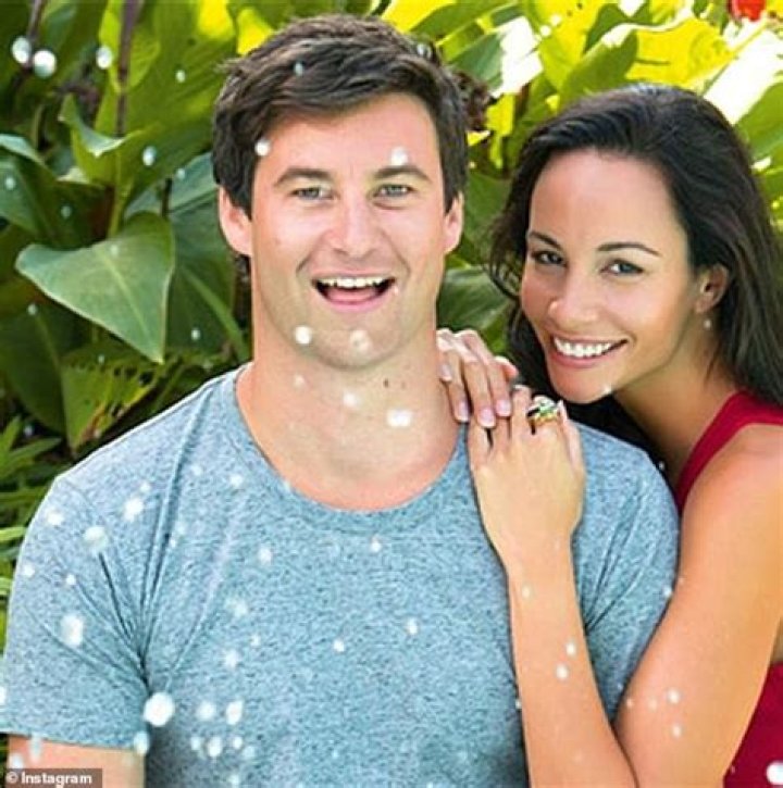 Clarke Gayford- Wiki, Age, Height, Net Worth, Wife, Marriage, Career