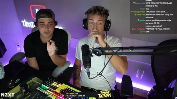 Cloakzy- Wiki, Age, Height, Net Worth, Girlfriend, Ethnicity