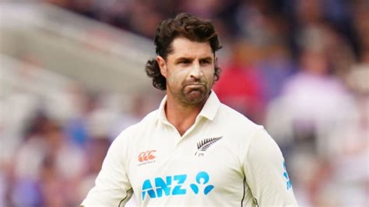 Colin de Grandhomme- Wiki, Age, Height, Wife, Net Worth, Ethnicity, Career