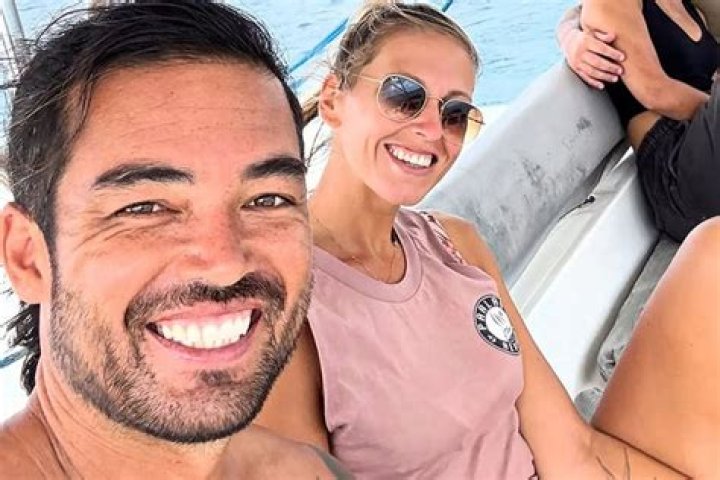 
Who Is Colin MacRae Girlfriend?	