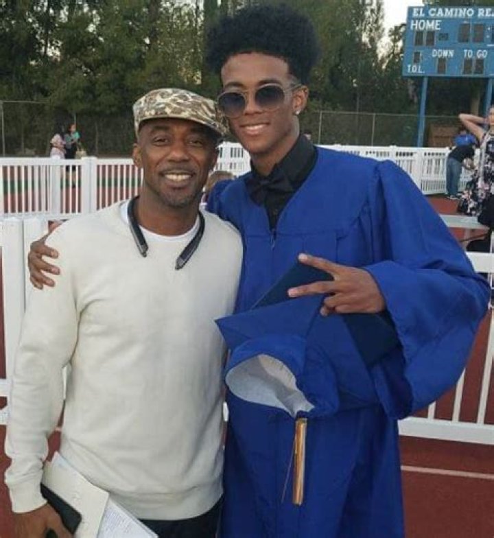 Dakari Tresvant- Wiki, Age, Height, Net Worth, Girlfriend, Ethnicity