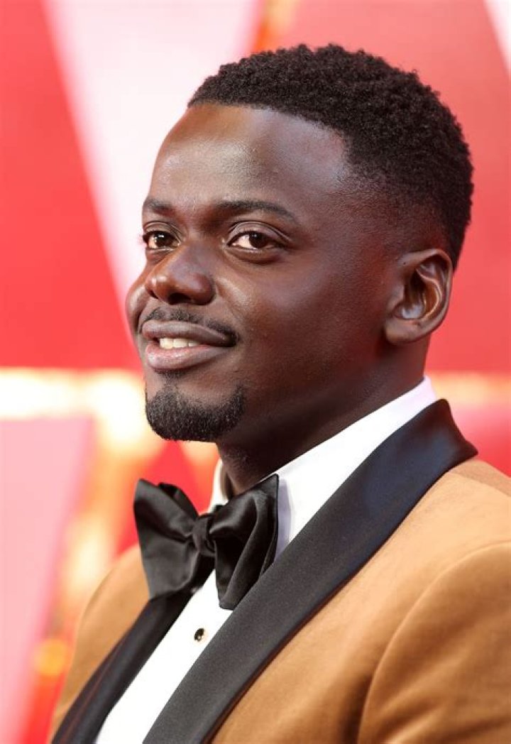 Daniel Kaluuya- Bio, Wiki, Age, Height, Girlfriend, Net Worth, Career