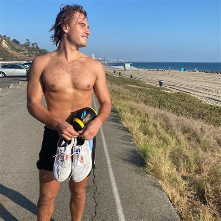 Daniel Mickelson- Net Worth, Bio, Age, Height, Career