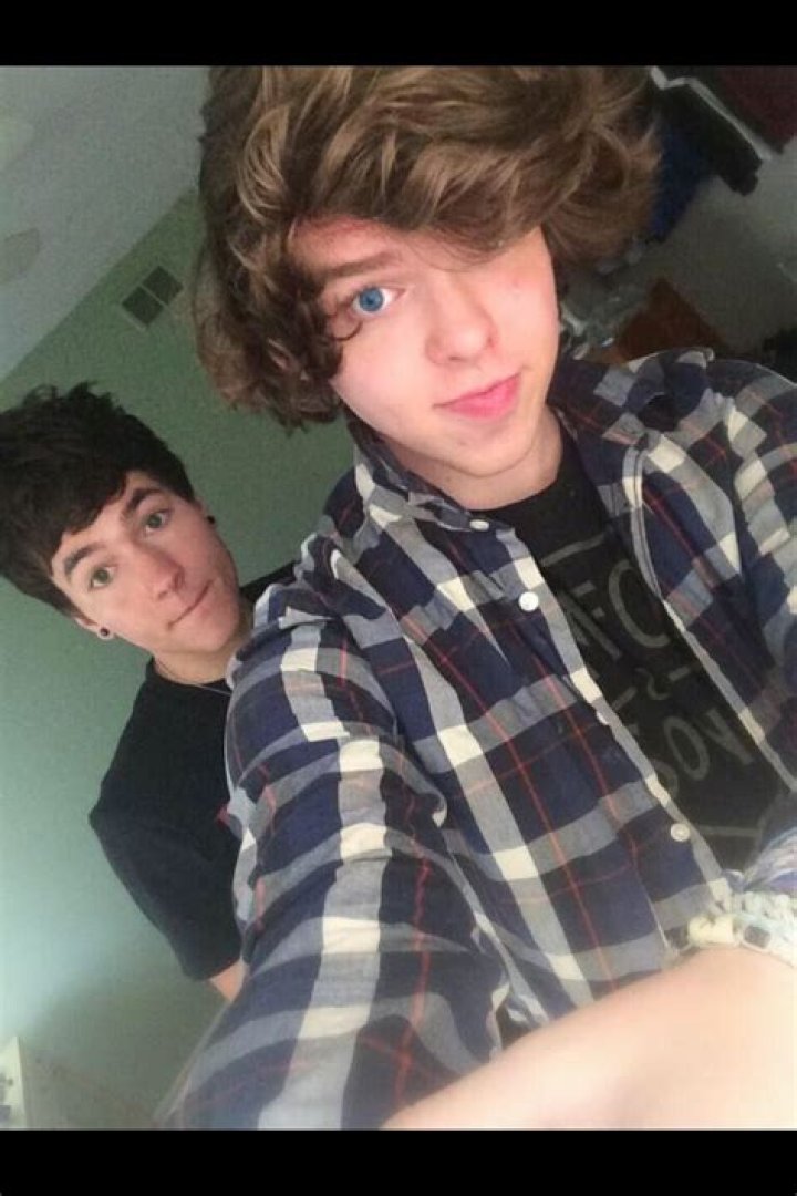 Danny Edge- Net Worth, Bio, Age, Girlfriend, Height, Ethnicity, Career