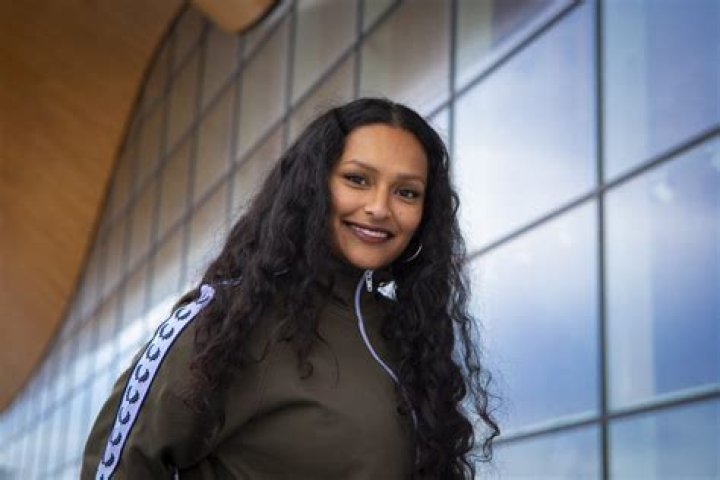 Danu Sunth- Net Worth, Bio, Age, Dating, Height, Career