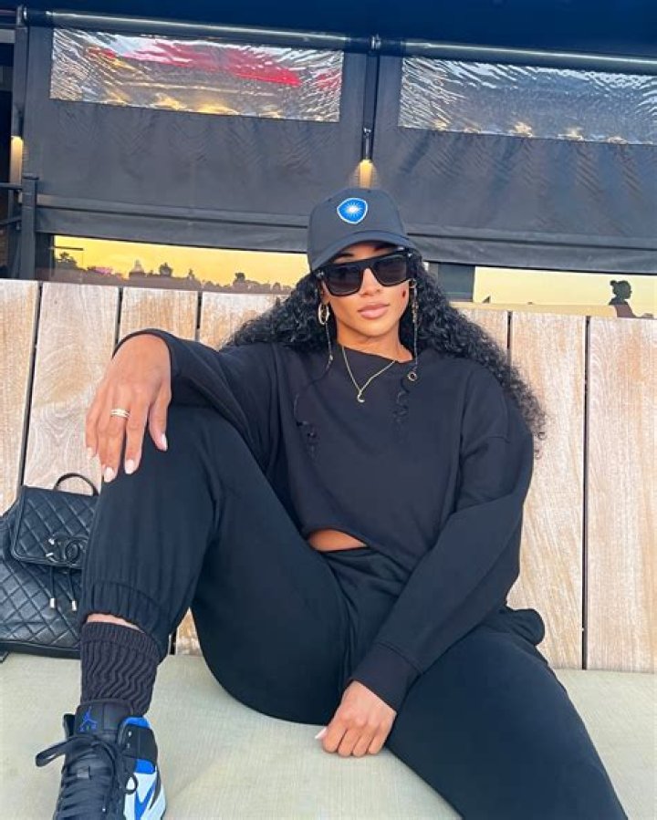 Darnell Nicole- Bio, Age, Height, Net Worth, Boyfriend, Dating