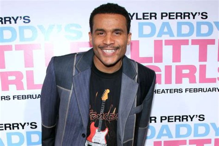 David A. Arnold- Wiki, Biography, Age, Height, Net Worth, Wife, Death