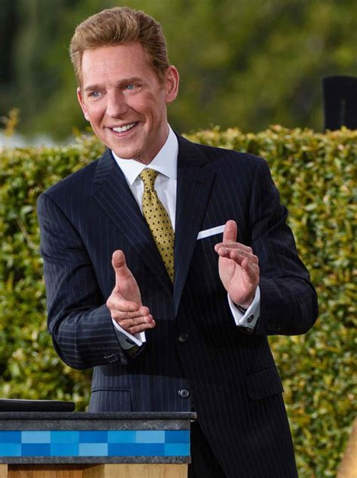 Who Is David Miscavige? Wiki, Age, Wife, Ethnicity, Net Worth, Height, Career