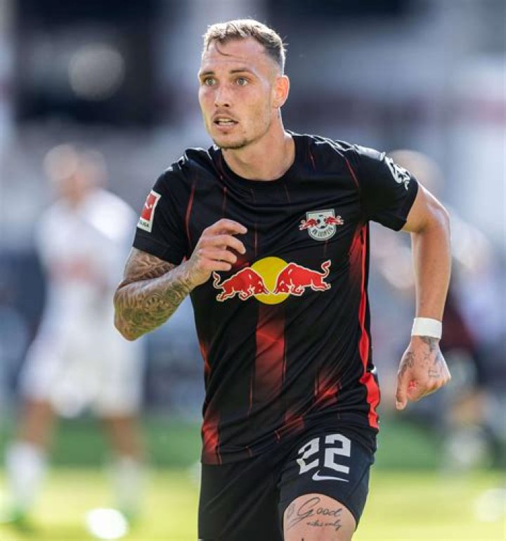 David Raum- Wiki, Age, Height, Girlfriend, Net Worth, Ethnicity, Career