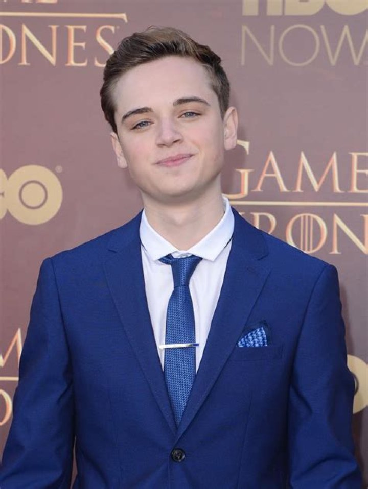 Dean-Charles Chapman Biography, Wiki, Age, Height, Net Worth, Girlfriend, Career