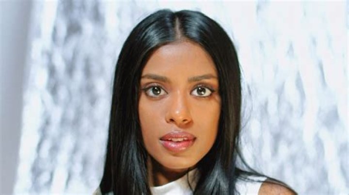 Debbii Dawson- Wiki, Age, Height, Boyfriend, Net Worth, Ethnicity, Career