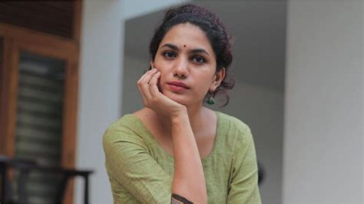 Deepa Thomas- Bio, Age, Wiki, Career, Net Worth, Height, Boyfriend