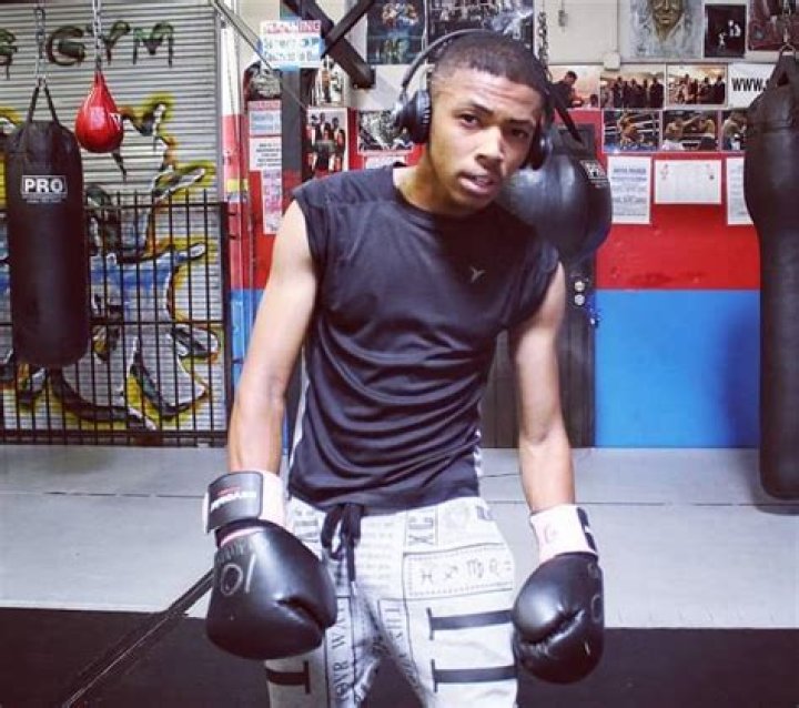 Dejon Jones- Wiki, Age, Girlfriend, Ethnicity, Net Worth, Height, Career