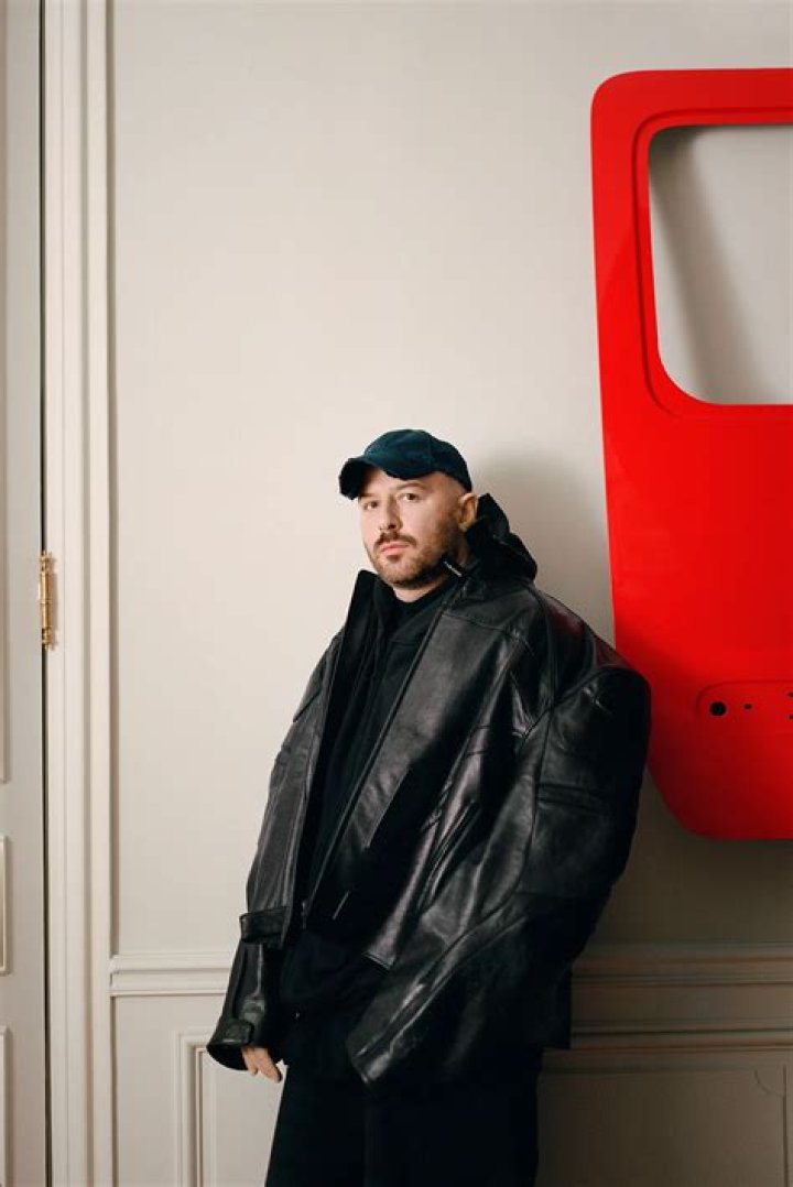 Demna Gvasalia- Net Worth, Bio, Age, Nationality, Wife, Height, Career