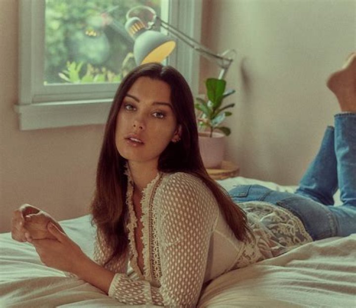 Denise Schaefer- Wiki, Age, Height, Net Worth, Boyfriend, Ethnicity