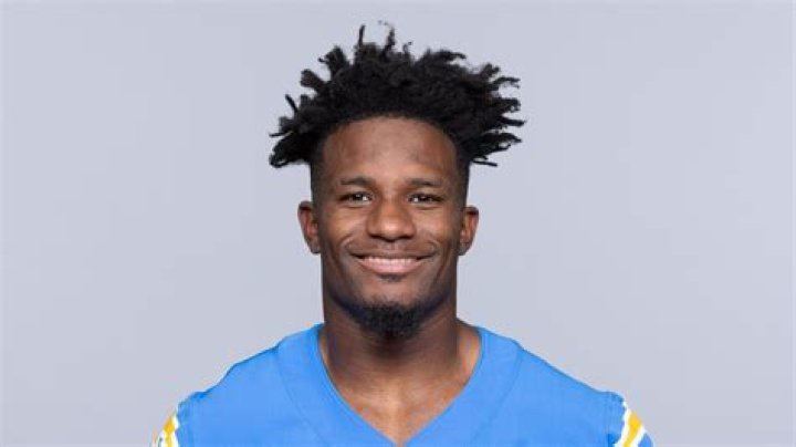 Derius Davis- Wiki, Age, Height, Net Worth, Girlfriend, Ethnicity