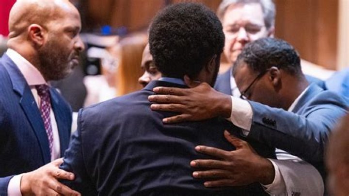 Desmond Mills Jr- Wiki, Age, Height, Net Worth, Girlfriend, Ethnicity